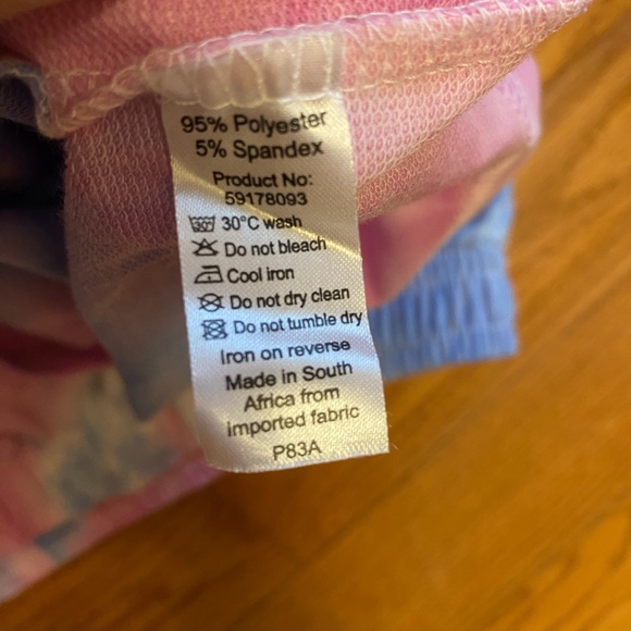 Tie-dye women’s set tank top and shorts - Picture 15 of 15